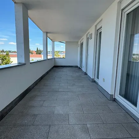 Apartment Moderne Fuer Bis Zu 8 Personen Mit Grossem Balkon Niestetal